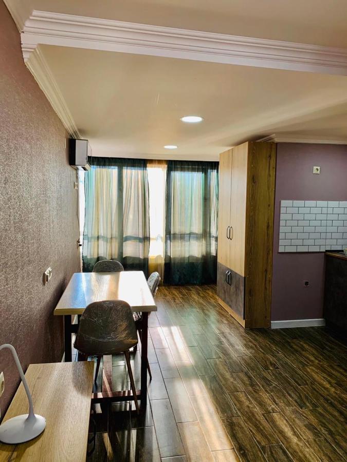Mary'S Apartment บาทูมิ ภายนอก รูปภาพ